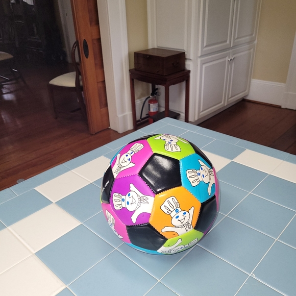 Pillsbury Doughboy soccer ⚽️ ball - Picture 3 of 8
